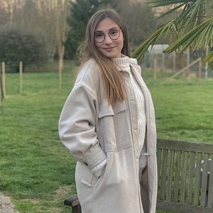 Charlotte - Prof de soutien scolaire - Fains
