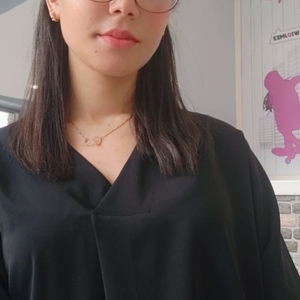 Soukaina - Prof de physique - chimie - Paris