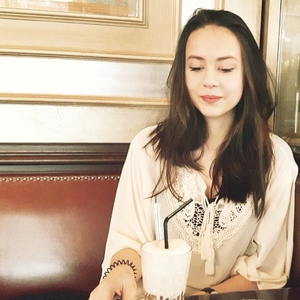 Laure - Prof d'anglais - Paris