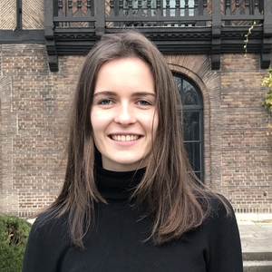 Emily - Prof d'anglais - Croix