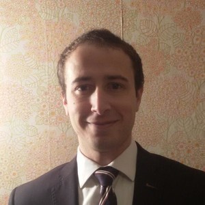 Azzedine - Prof de maths - Cergy