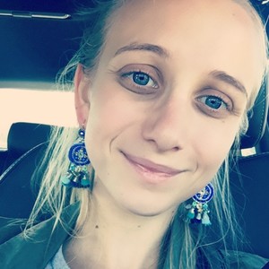 Clémence - Prof d'aide aux devoirs - Tresses