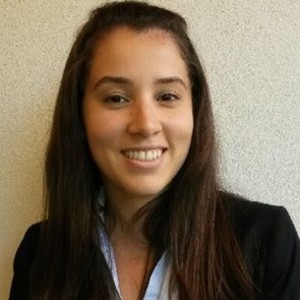 Carolina - Prof de portugais brésilien - Lille