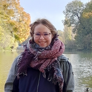 Laurine - Prof de maths - Cenon