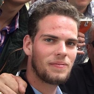 Thomas - Prof d'initiation informatique - Bruxelles