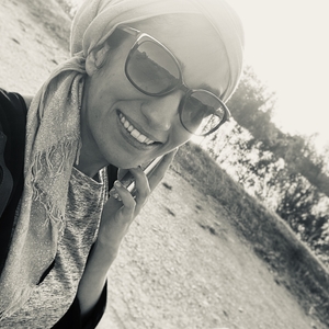 Fouzia - Prof de compréhension orale - anglais - Puteaux