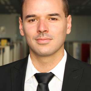 GUILLAUME - Prof de marketing - Versailles