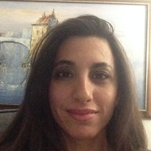 Valérie - Prof d'aide aux devoirs - Angers