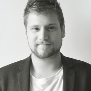 Laurent - Prof d'initiation informatique - Calais
