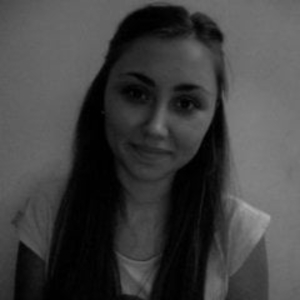 Laura - Prof de développement personnel - Lyon