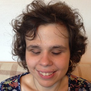 Manon - Prof de piano - Bron