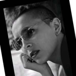 Julia - Prof de chant - Paris