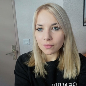 Elodie - Prof de droit civil - Nevers