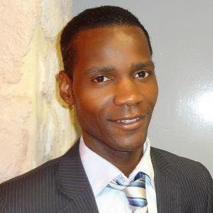 Ronald - Prof de marketing - Paris