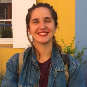 Delphine - Prof d'aide à la rédaction de cv - lettre de motivation - Paris
