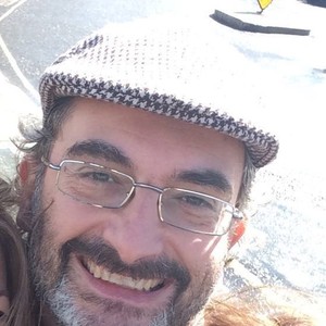Roberto - Prof de latin - Paris