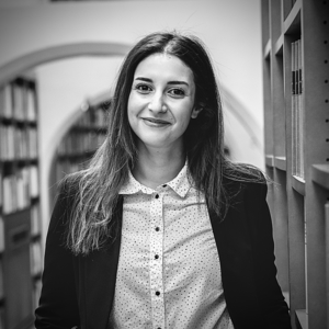EllieMay - Prof de droit constitutionnel - La Celle-sous-Gouzon