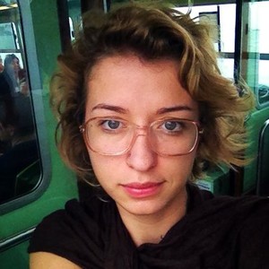 Juliana - Prof de philosophie - Montpellier