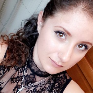 Angélina - Prof de chimie - Joinville-le-Pont