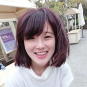 Erin - Prof de chinois - Issoire