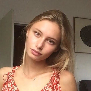 Clara - Prof de lecture - Paris