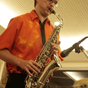 Irénée - Prof de solfège - Paris