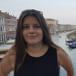 Justine - Prof de maths - La Celle-sous-Gouzon