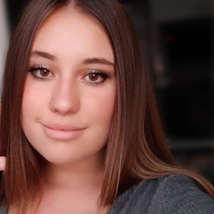 Leena - Prof de maths - Bourgoin-Jallieu