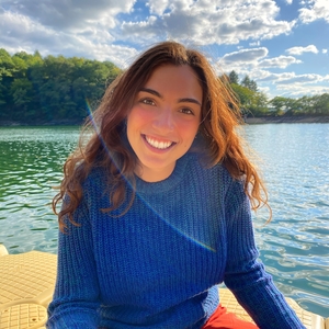 Bruna - Prof de portugais brésilien - Paris