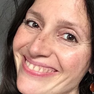 Claudia - Prof de chant - Paris 19e