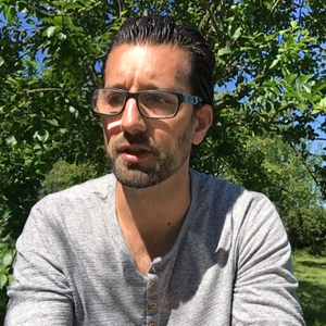 Ugo - Prof de yoga - Alençon
