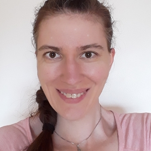 Julie - Prof d'aide aux devoirs - Cannes