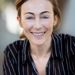 Julie-line - Prof de théâtre - Vitry-sur-Seine