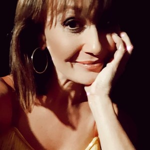Aurore - Prof de chant - Brain-sur-Allonnes