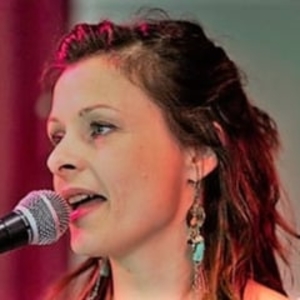 Marie - Prof de solfège - Saint-Genouph