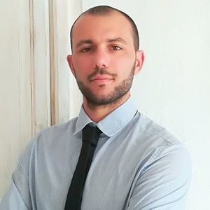 Raphael - Prof de management et gestion d'entreprise - La Celle-sous-Gouzon