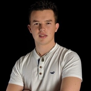 Lucas - Prof d'histoire - Lyon