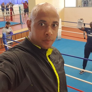 Samy - Prof de boxe anglaise - Montigny-le-Bretonneux