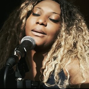 Renée - Prof de chant - Rodez