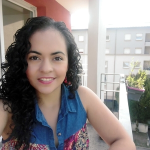 Vanessa - Prof d'espagnol - Drap