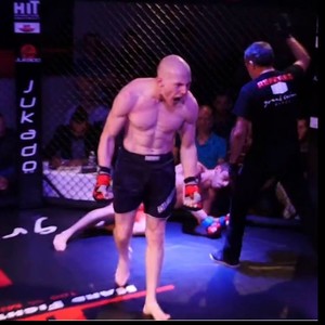 Léo - Prof de sports de combat - Lons-le-Saunier