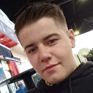 Maxence - Prof d'initiation informatique - Villeneuve-sur-Lot