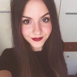 Valentina - Prof d'initiation informatique - Antibes