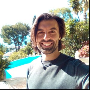 Andrea - Prof de marketing - Beausoleil