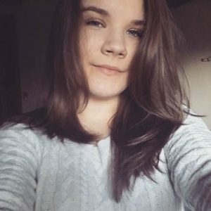 Karolina - Prof de maquillage - Rennes