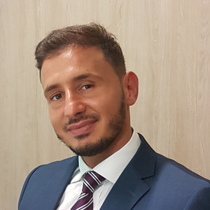 Nasr eddine - Prof de finance - Gennevilliers