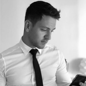 Julien - Prof de culture générale - Cannes