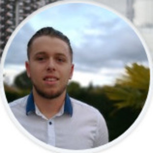 Hugo - Prof d'initiation informatique - Lyon
