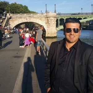 Hatem - Prof d'initiation informatique - Paris
