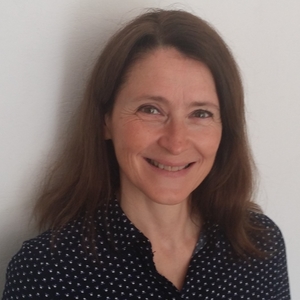 Emmanuelle - Prof de marketing - Saint-Michel-sur-Orge